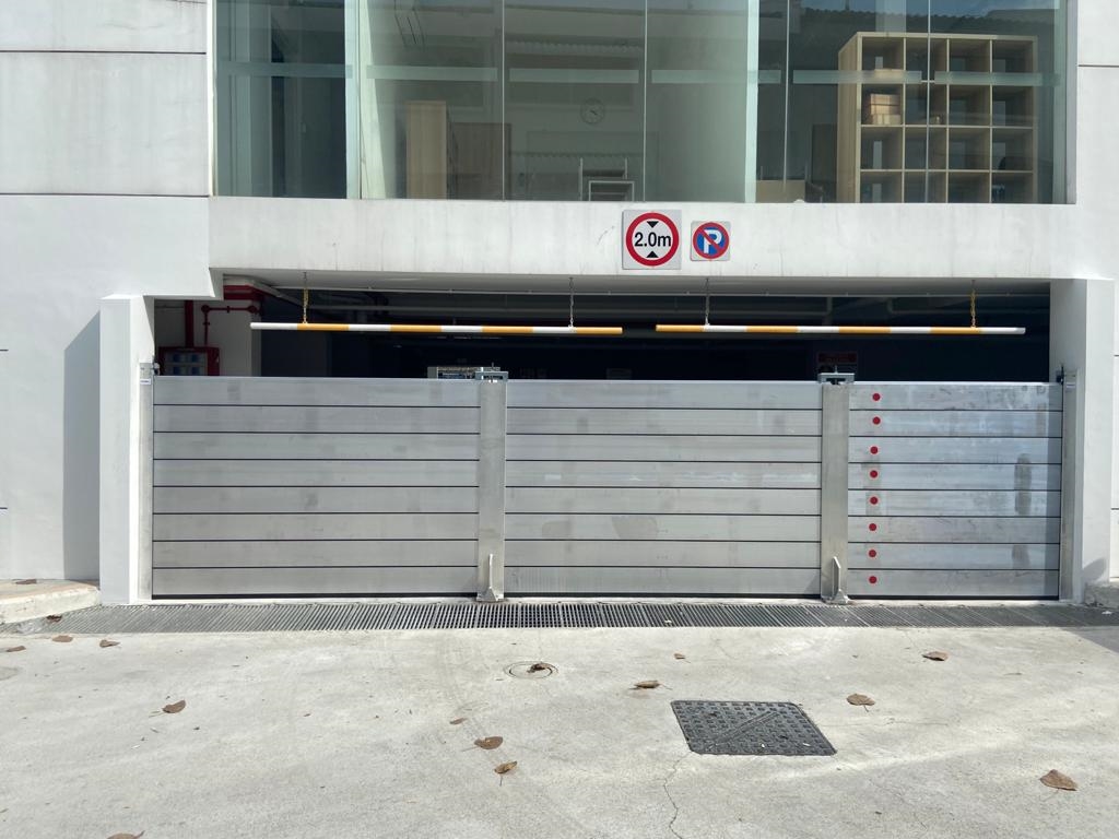Semi Permanent Flood Protection Aluminium Panel System